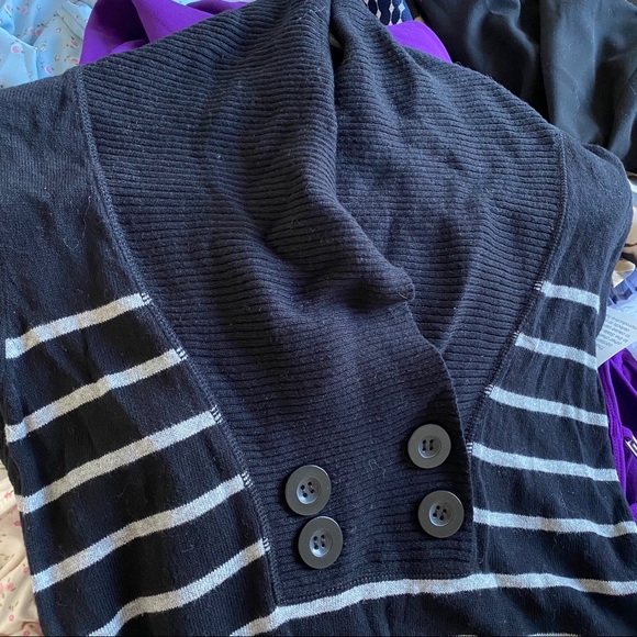 Striped sweater dress - Picture 2 of 4